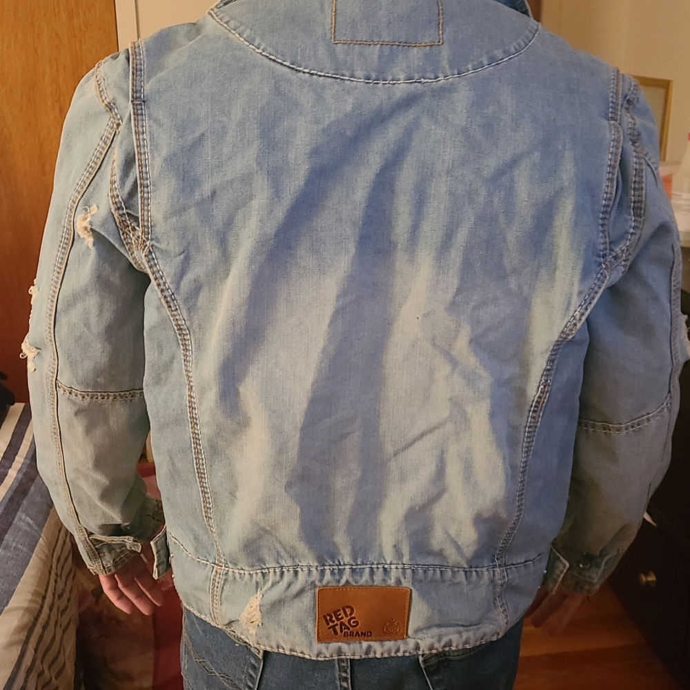 Jean Jacket - Picture 2 of 8